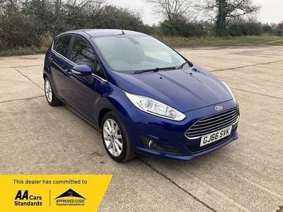 Blue Used 2016 Ford Fiesta Titanium Hatchback | £3,495 (Good price)