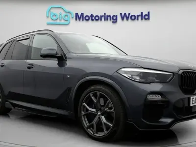 Usado BMW X5 M Sport 265 HP (194 kW) 2019 Cinzento SUV
