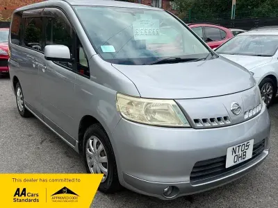 Used Nissan Serena 2005 Silver MPV