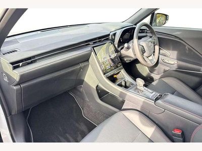 Used Lexus LBX 136 HP (100 kW) 2025 Sonic white SUV