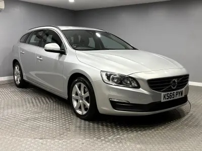 Used Volvo V60 SE 150 HP (110 kW) 2015 Silver Estate