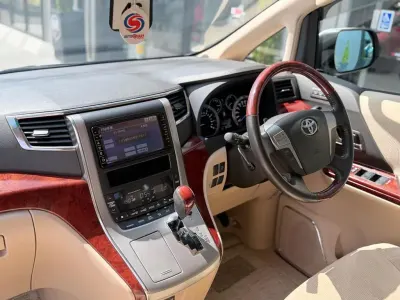 Used Toyota Alphard 2009 MPV