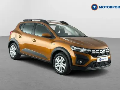 Used Dacia Sandero Expression 2023 Orange Hatchback