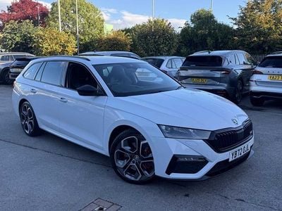 White Used 2023 Skoda Octavia vRS Estate | £22,836 (Expensive)