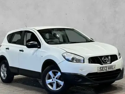 Used Nissan Qashqai Visia 131 HP (96 kW) 2012 White SUV