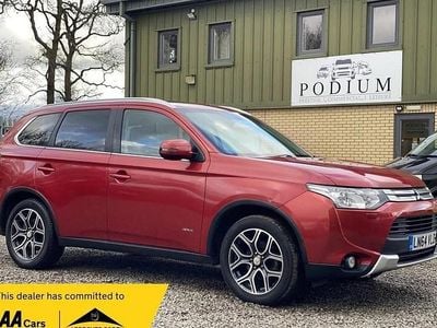 Used Mitsubishi Outlander 150 HP (110 kW) 2014 Red SUV