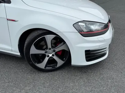 Used VW Golf VII GTI 2014 White Hatchback