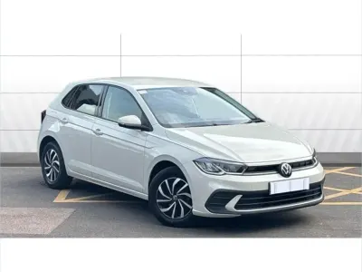 Used VW Polo Life 95 HP (69 kW) 2024 Grey Hatchback