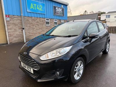 Black Used 2014 Ford Fiesta Zetec Hatchback | £4,750 (Fair price)
