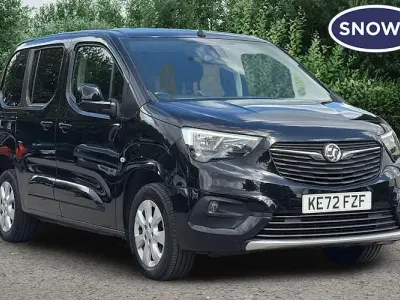 Used Vauxhall Combo Elite 131 HP (96 kW) 2022 Black MPV