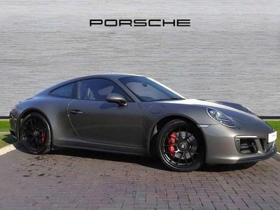 Porsche 911 Carrera GTS