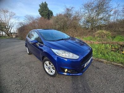 Used Ford Fiesta Zetec 2015 Blue Hatchback