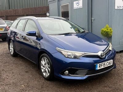 Used Toyota Auris Business Edition 2015 Blue Estate