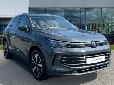 Used VW Tiguan Elegance 204 HP (150 kW) 2025 Cipressino green metallic SUV