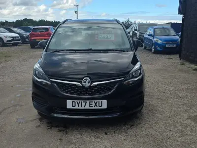 Used Vauxhall Zafira Tourer Design Edition 140 HP (102 kW) 2017 MPV