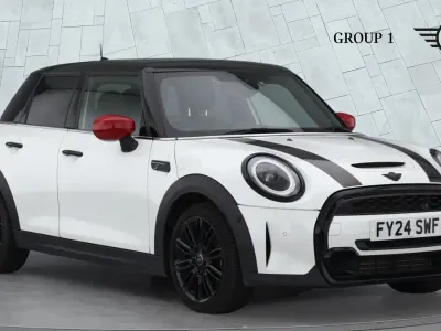 Używany Mini Cooper S Exclusive 178 KM (130 kW) 2024 Biały Hatchback