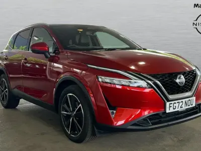 Used Nissan Qashqai Tekna 158 HP (116 kW) 2022 Red SUV