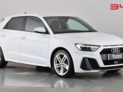 Used Audi A1 Sportback S-Line 116 HP (85 kW) 2020 Glacier white Hatchback
