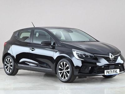 Used Renault Clio V Iconic 90 HP (66 kW) 2021 Black Hatchback