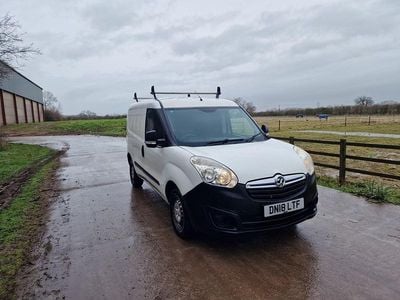 White Used 2018 Vauxhall Combo | £3,495 (Super price)