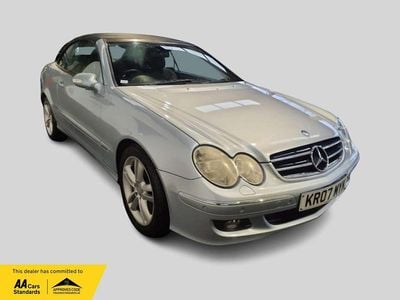Silver Used 2007 Mercedes CLK350 Avantgarde Cabriolet | £3,995 (Expensive)