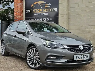 Used Vauxhall Astra Elite 110 HP (80 kW) 2017 Grey Hatchback
