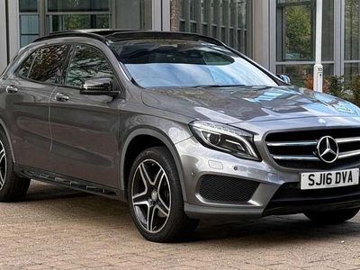 Mercedes GLA220