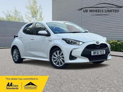 Toyota Yaris Hybrid