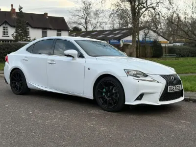 Used Lexus IS300h