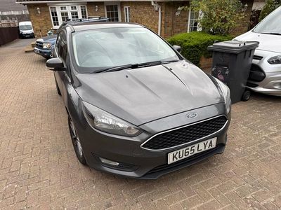 Grey Used 2015 Ford Focus Zetec Hatchback | £1,750