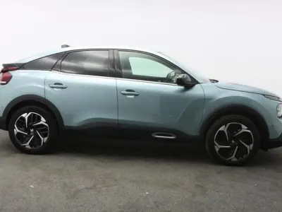 Usado Citroën C4 PureTech 127 CV (93 kW) 2023 Azul SUV