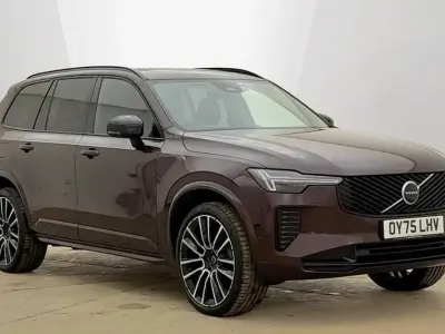 Gebraucht Volvo XC90 Ultra 247 PS (181 kW) 2025 Rot SUV