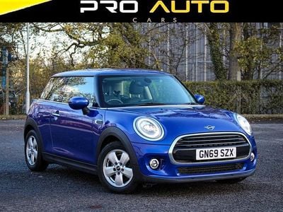 Blue Used 2019 Mini Cooper Classic Hatchback | £9,750 (Good price)