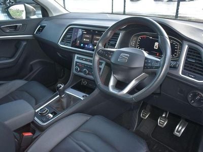 Used Seat Ateca FR Sport 148 HP (108 kW) 2023 White SUV