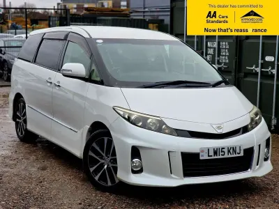 Used Toyota Estima 2015 White MPV