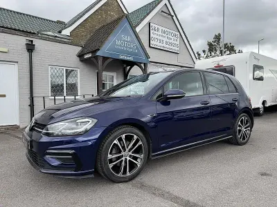 Used VW Golf VII R-line Edition 150 HP (110 kW) 2019 Blue Hatchback