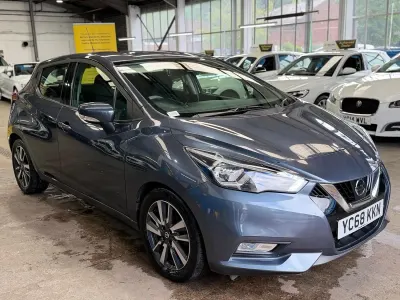 Usado Nissan Micra Acenta Limited Edition 90 HP (66 kW) 2018 Cinzento Citadino
