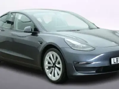 Używany Tesla Model 3 Long Range AWD 258 kW (351 KM) 2023 Sedan/Limuzyna