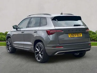 Begagnad Skoda Karoq SportLine 190 HK (139 kW) 2023 Grå SUV