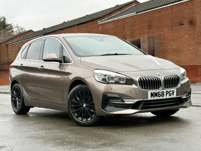 Begagnad BMW 220 Luxury Line 190 HK (139 kW) 2018 Beige Kombi
