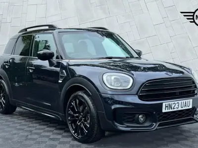 Usado Mini Cooper Countryman Sport 134 HP (98 kW) 2023 Preto SUV