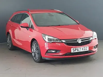 Used Vauxhall Astra Elite 2017 Red Estate