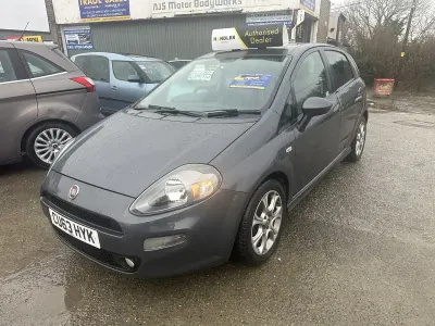 Used Fiat Punto 85 HP (62 kW) 2013 Grey Hatchback