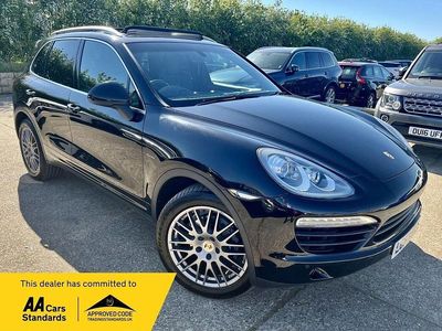 Usado Porsche Cayenne 245 HP (180 kW) 2013 Preto SUV
