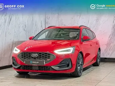 Used Ford Focus ST 280 HP (205 kW) 2023 Red Estate