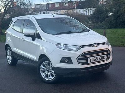 Used Ford Ecosport Zetec 112 HP (82 kW) 2015 White SUV