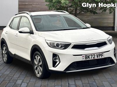White Used 2022 Kia Stonic SUV | £14,932 (Good price)