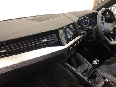 Used Audi A1 S-Line 116 HP (85 kW) 2020 White SUV