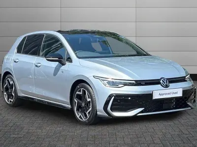 New VW Golf VIII R-line 150 HP (110 kW) 2026 Oyster silver Hatchback