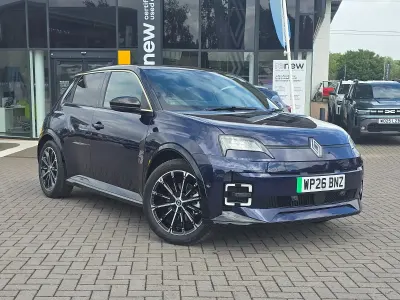 Used Renault R5 Iconic 110 kW (150 HP) 2026 Midnight blue  Hatchback